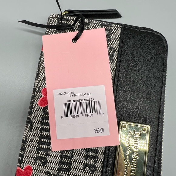 Juicy Couture large zip around wallet - Picture 7 of 7
